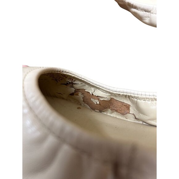 Vince Camuto Womens Leather Ballet Flats Size 8M Beige Elastic Slip-On - Picture 4 of 7